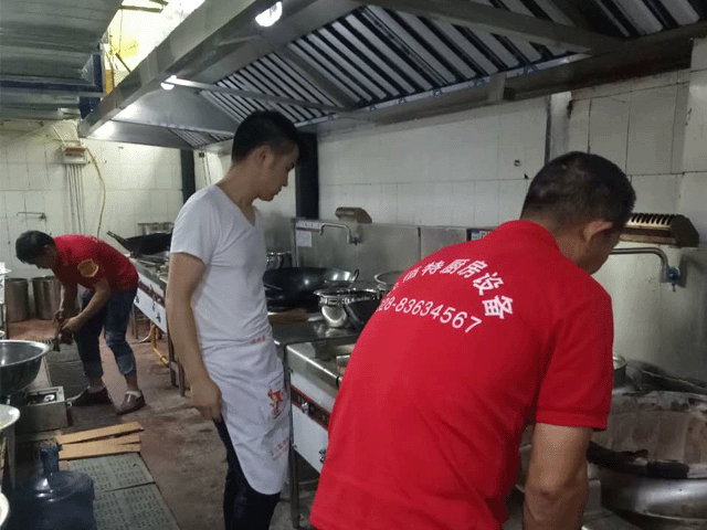 酒店榴莲网站视频工程现场安装图片
