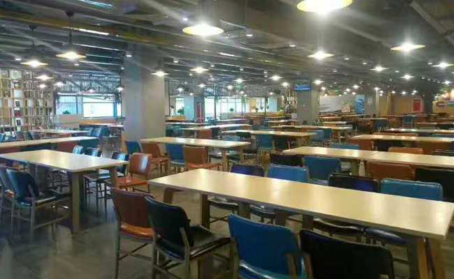 成都英特尔职工食堂榴莲网站视频设备图片，餐厅图